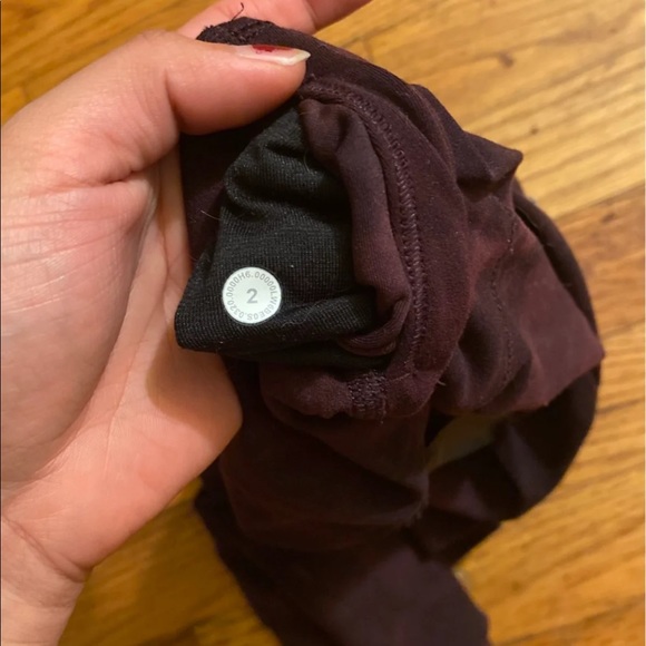 Lululemon Aligns Size 2 - Picture 2 of 2